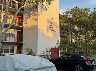 Century Villas, Pembroke Pines, FL 33027