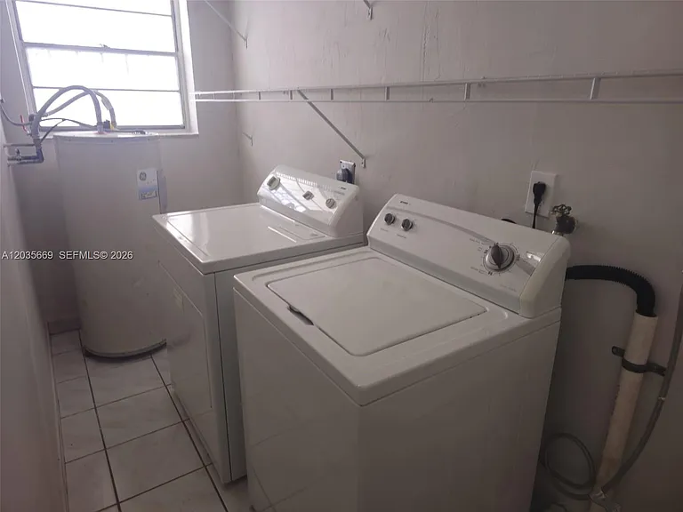 2521 NW 13th Ave #2521 — Photo 5