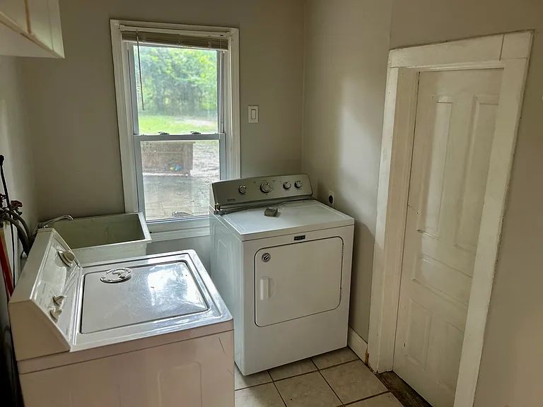 806 S Woodrow St — Photo 11