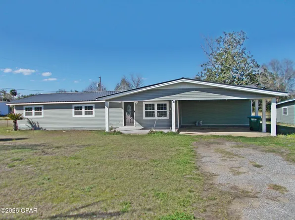 8072 Joseph St, Sneads, FL 32460