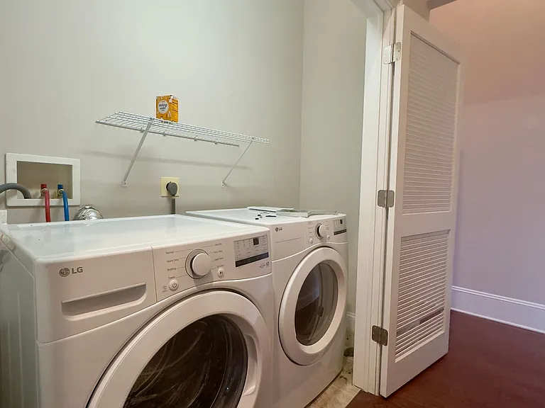 Apartment Units in Mt Vernon, Baltimore, MD! — Photo 7