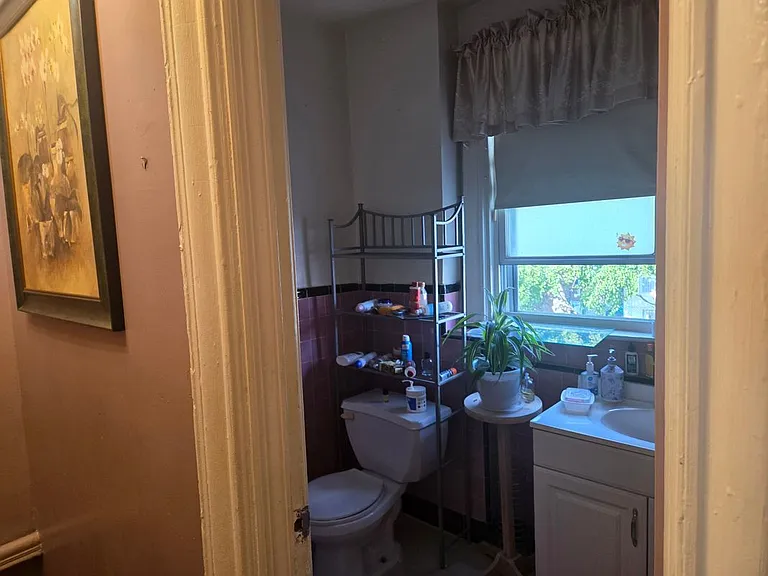 2726 Holland Ave #2 — Photo 4