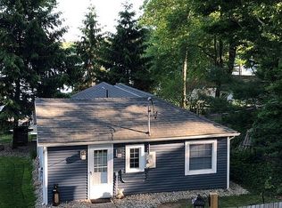 245 Standish Rd, Coventry, CT 06238