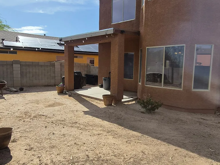 2404 E Calle Lena Verde — Photo 4