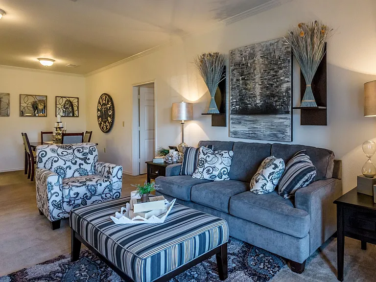 Foothills Apartments — Photo 22