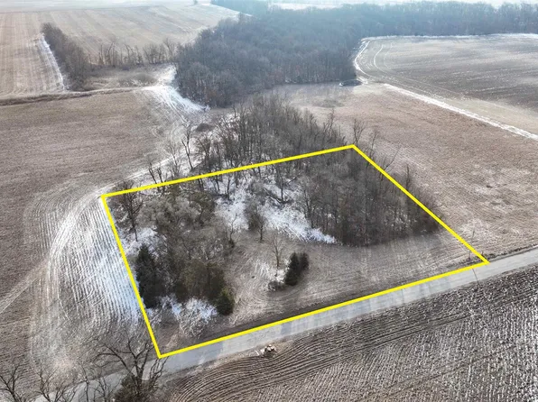 900 W, San Pierre, IN 46374