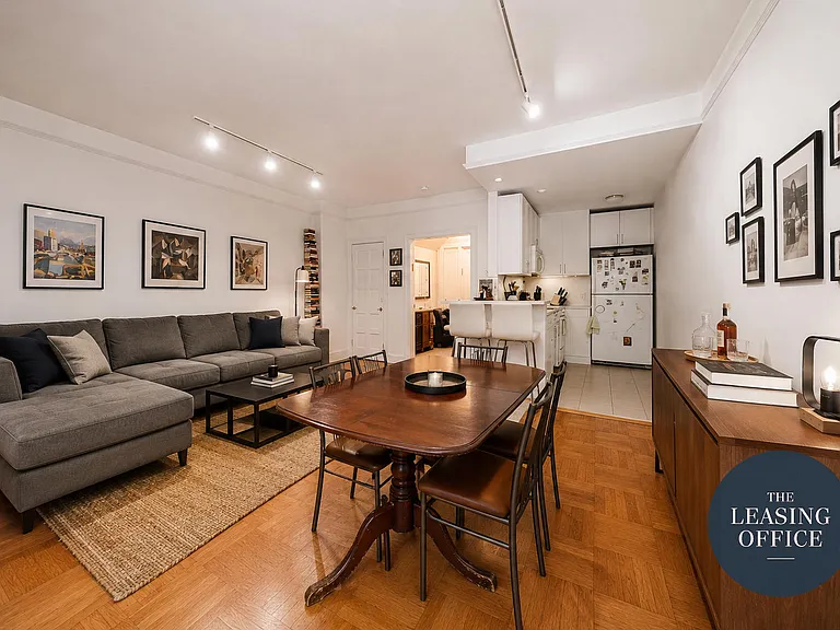 314 W 92nd St #1R — Photo 3