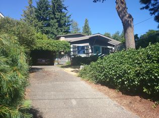 2933 24th Ave W, Seattle, WA 98199