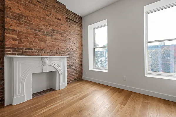 Rented by Compass | media 19