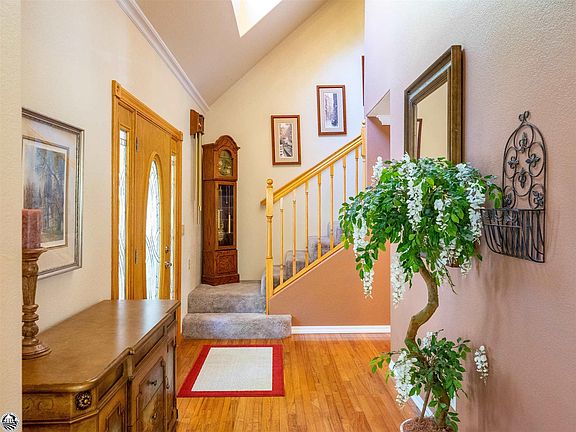 5th image of 20731 Forestwood Way #402