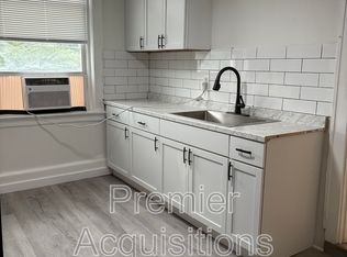 702 Biltmore Blvd APT 10, South Roxana, IL 62087