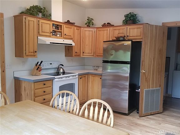 5th image of 56327 343rd Avenue Ct E