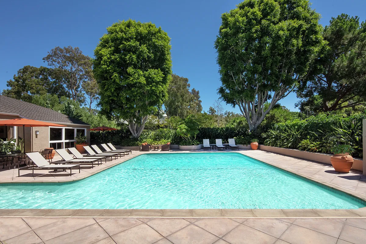 Turtle Rock Vista Apartment Homes — Photo 2