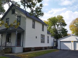 304 1st Ave SE, Hayfield, MN 55940