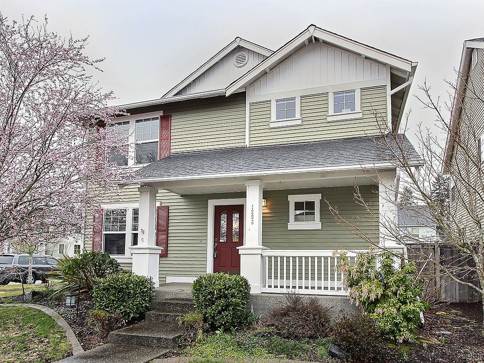 1st image of 1296 Griggs St