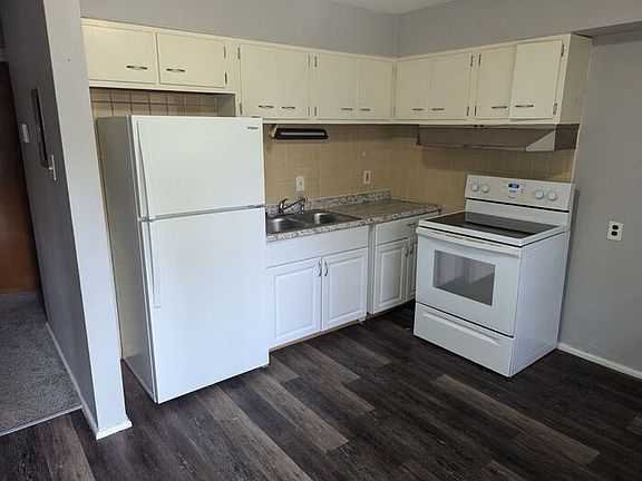 2nd image of 10004 Stimson Dr