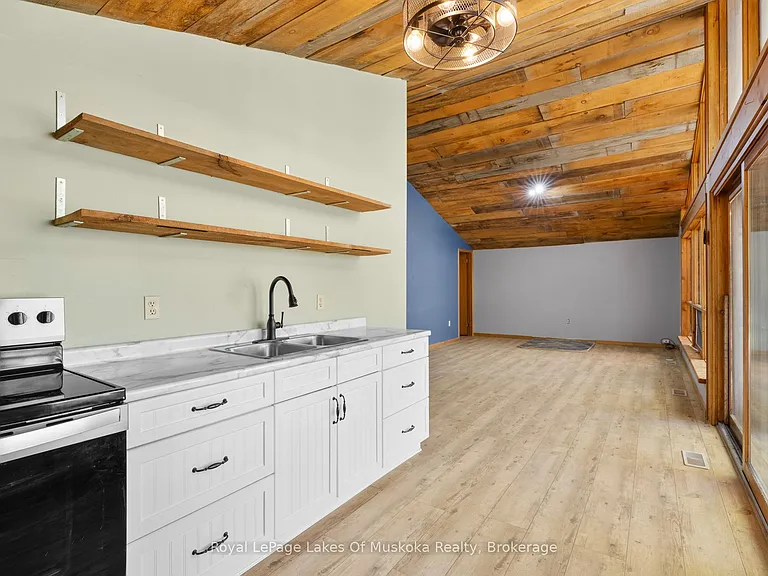 1213 Sherwood Forest Rd — Photo 22