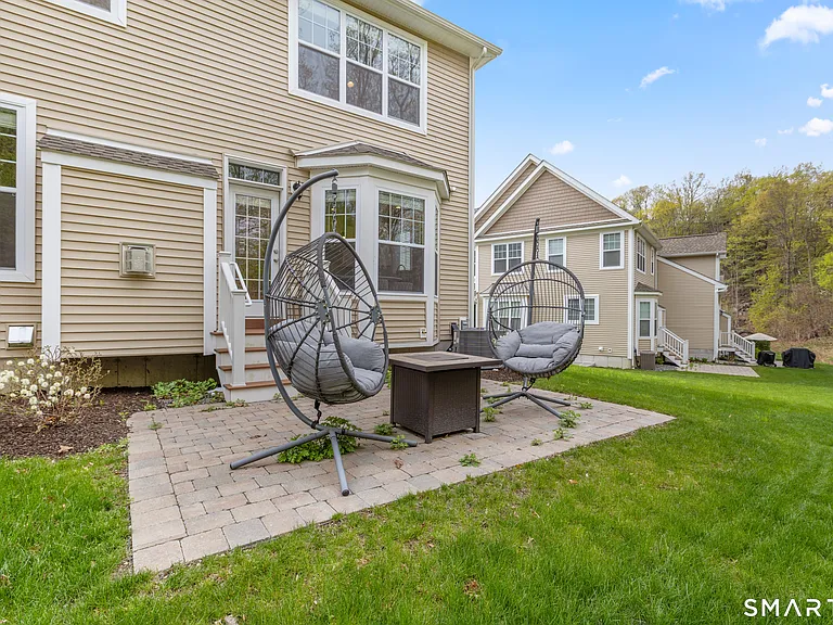 16 Hunting Ridge Ln — Photo 14