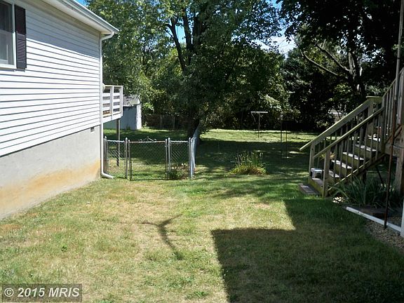 3rd image of 368 Shenandoah Ave