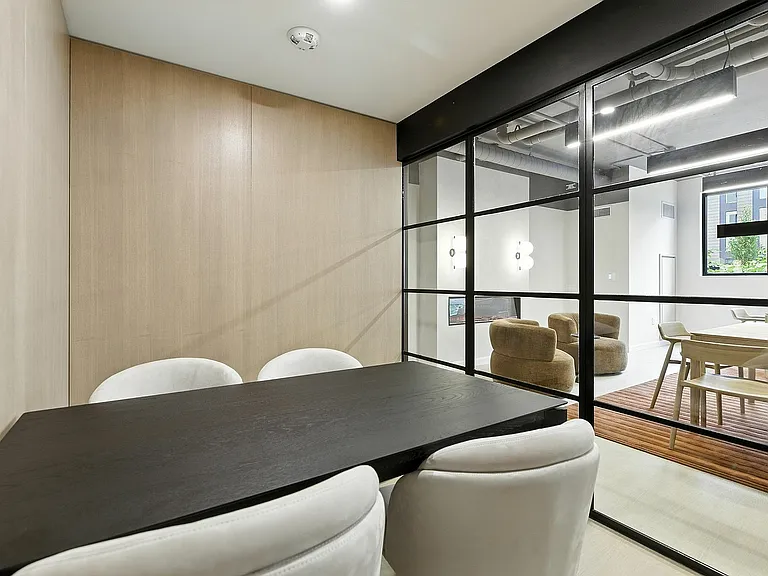 Versatile spaces for focus and creativity