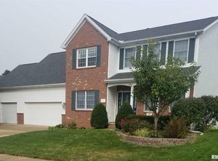 2117 W Murphy Dr, Dunlap, IL 61525