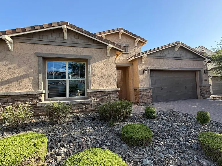 9541 E Theia Dr — Photo 4