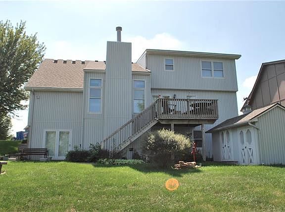 3rd image of 510 Taylor Dr