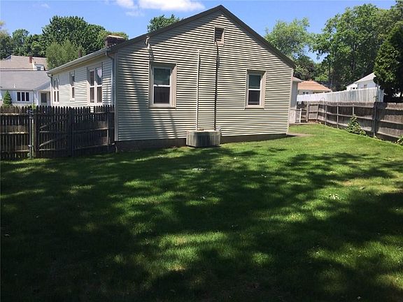 5th image of 19 Gainer Ave