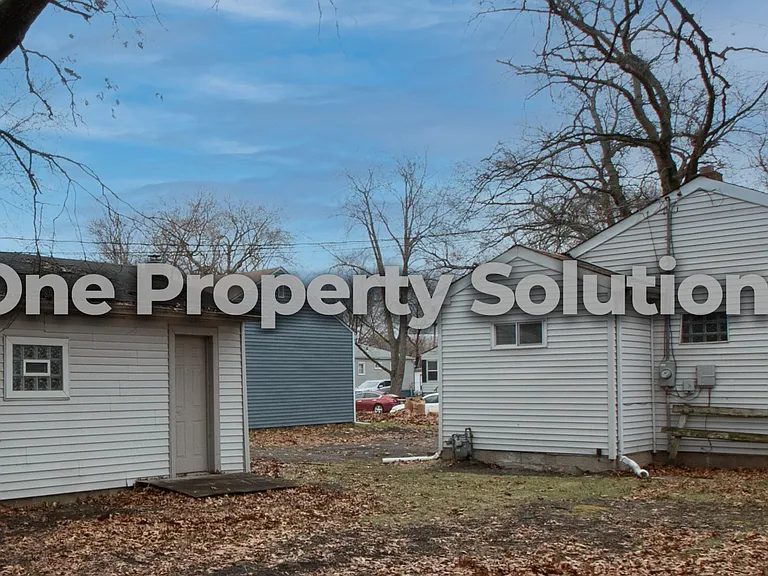 3942 Lincoln St — Photo 22
