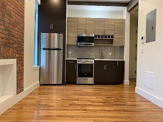 3rd image of 228 Bushwick Ave APT 3C