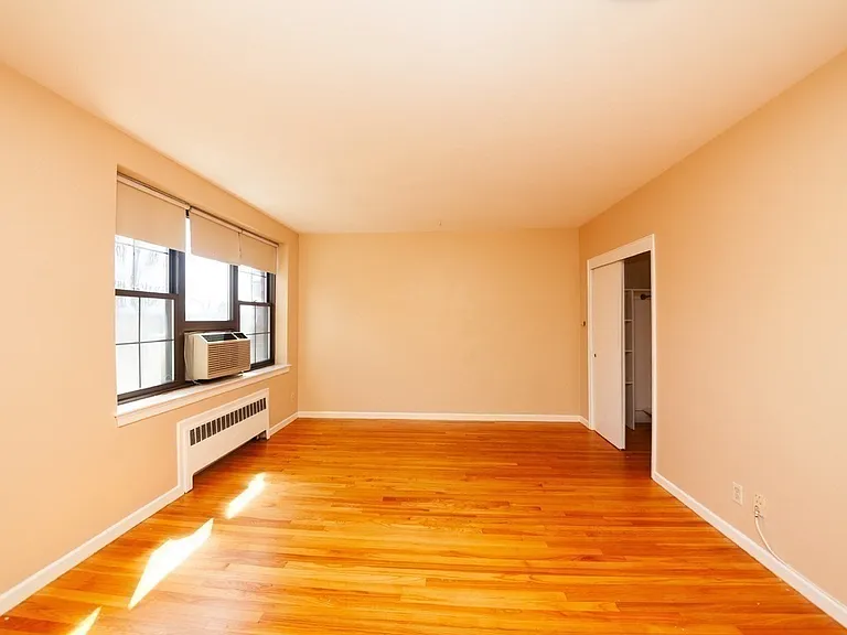 53 Harvard Ave #5 — Photo 5