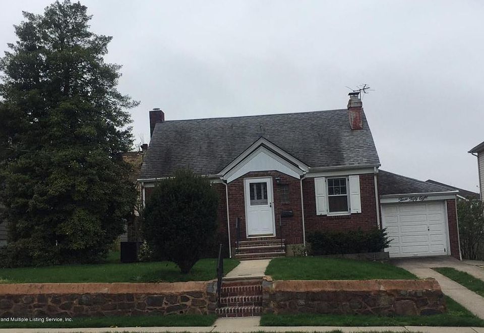 1st image of 358 Giffords Ln