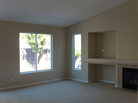 4th image of 8209 Emerson Ct