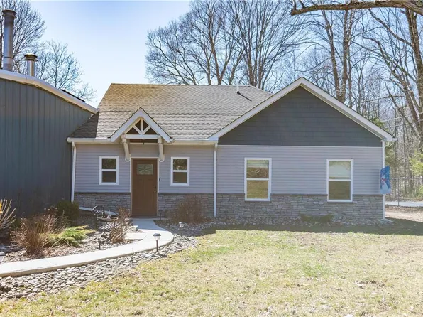 138 Church Road, Pine Bush, NY 12566