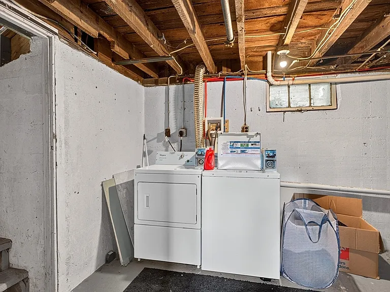 65-67 Lawn Ave #2 — Photo 26