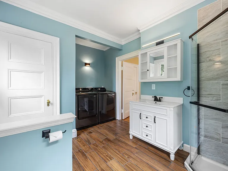 48 Union St #1 — Photo 26