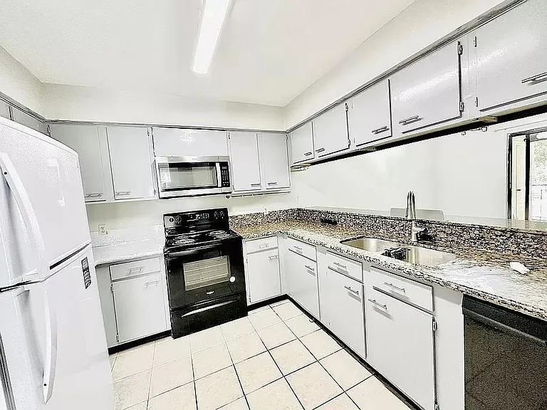 8100 Cambridge St #46 — Photo 6