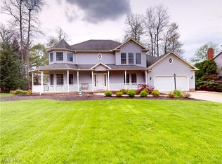 448 Lassiter Dr, Highland Heights, OH 44143