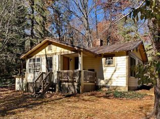 105 Walker St, Black Mountain, NC 28711
