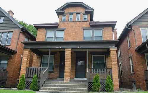 Summit St 2355-2357 MLR Photo 1