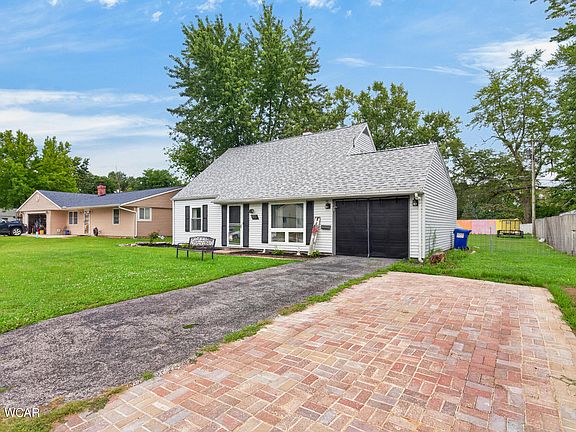 2nd image of 1815 Jennifer Ln