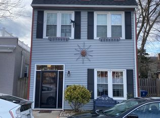 2602 Commonwealth Ave, Alexandria, VA 22305