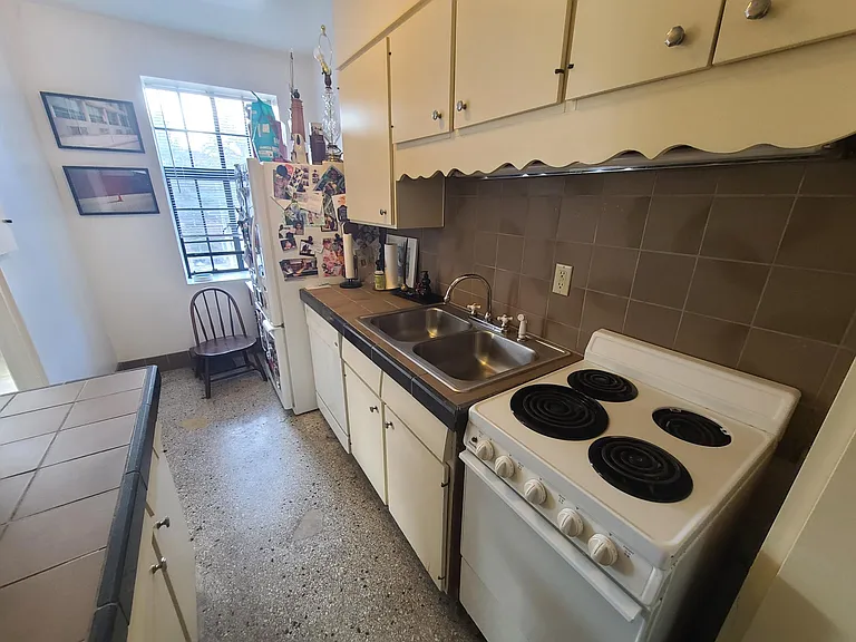 4024 Grand Ave #303 — Photo 16