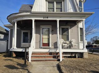 235 Broadway, Keyport, NJ 07735