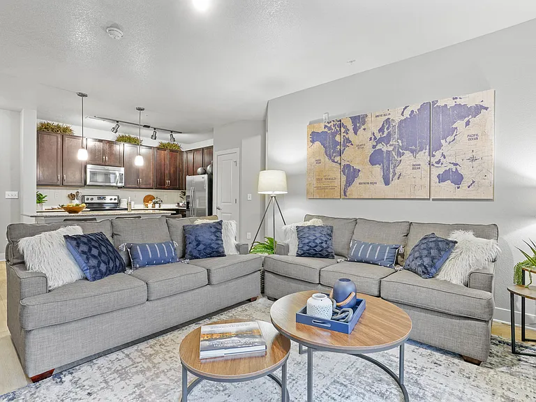 Regency RidgeGate | Lone Tree, CO Apartments