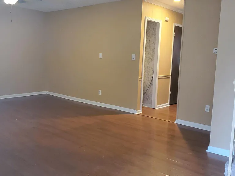 6354 Shannon Pkwy #8D — Photo 3