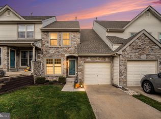 109 Suffield Ct, Chalfont, PA 18914