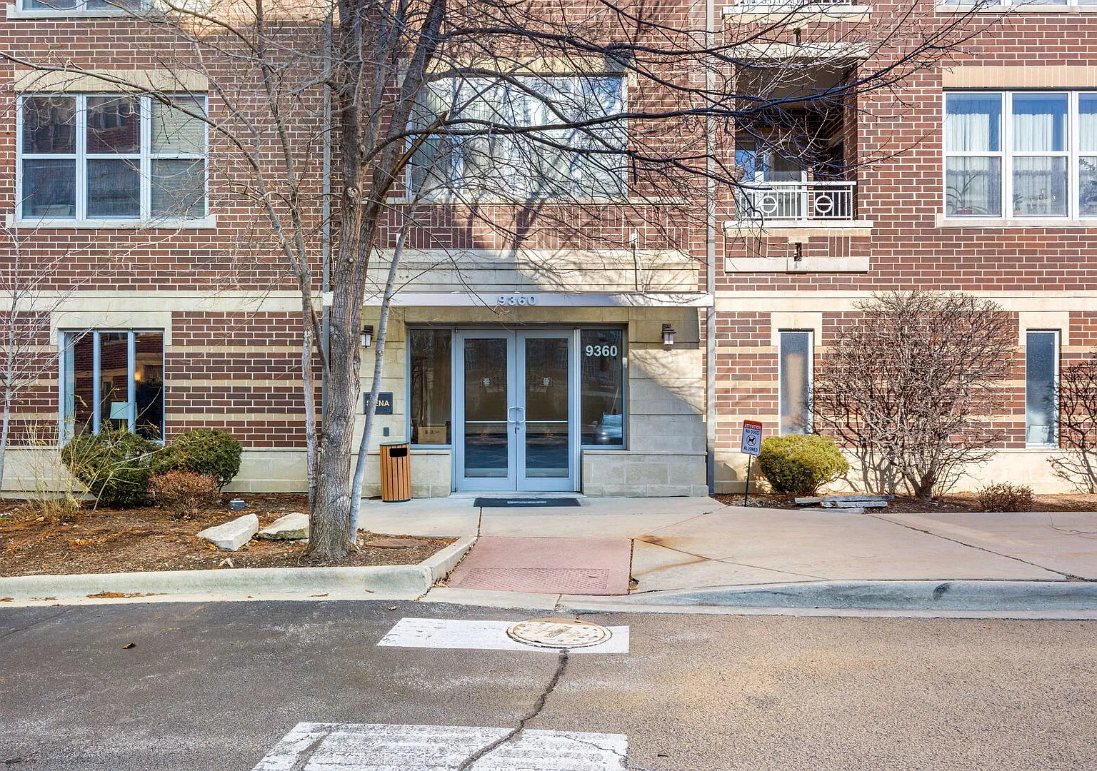 3 bed, 1767 sqft, $3,500 — Photo 2