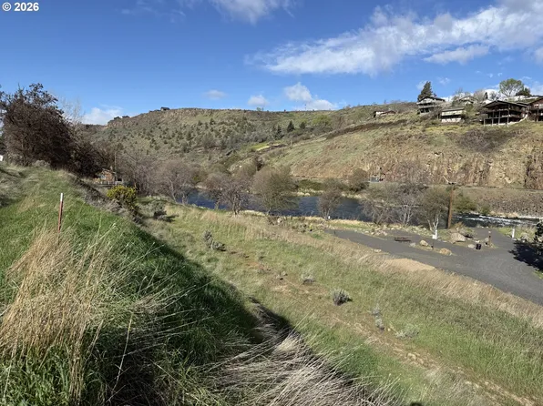 322 Alan Ln, Maupin, OR 97037