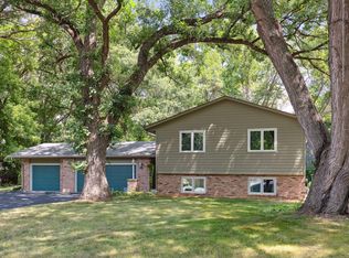 234 Glenmoor Ln, Long Lake, MN 55356